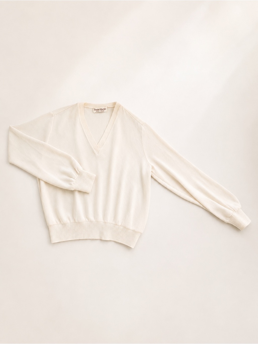 VINTAGE Daniel Martin by Boyd Babbitt Sheer Cream Long Sleeve V-Neck Blouse Top